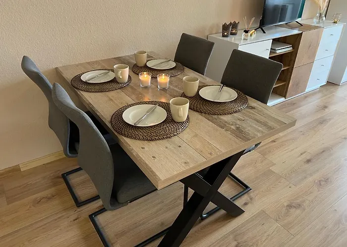 아파트 Lage Mit ✰bergblick✰ Parkplatz Und Netflix 빌링겐